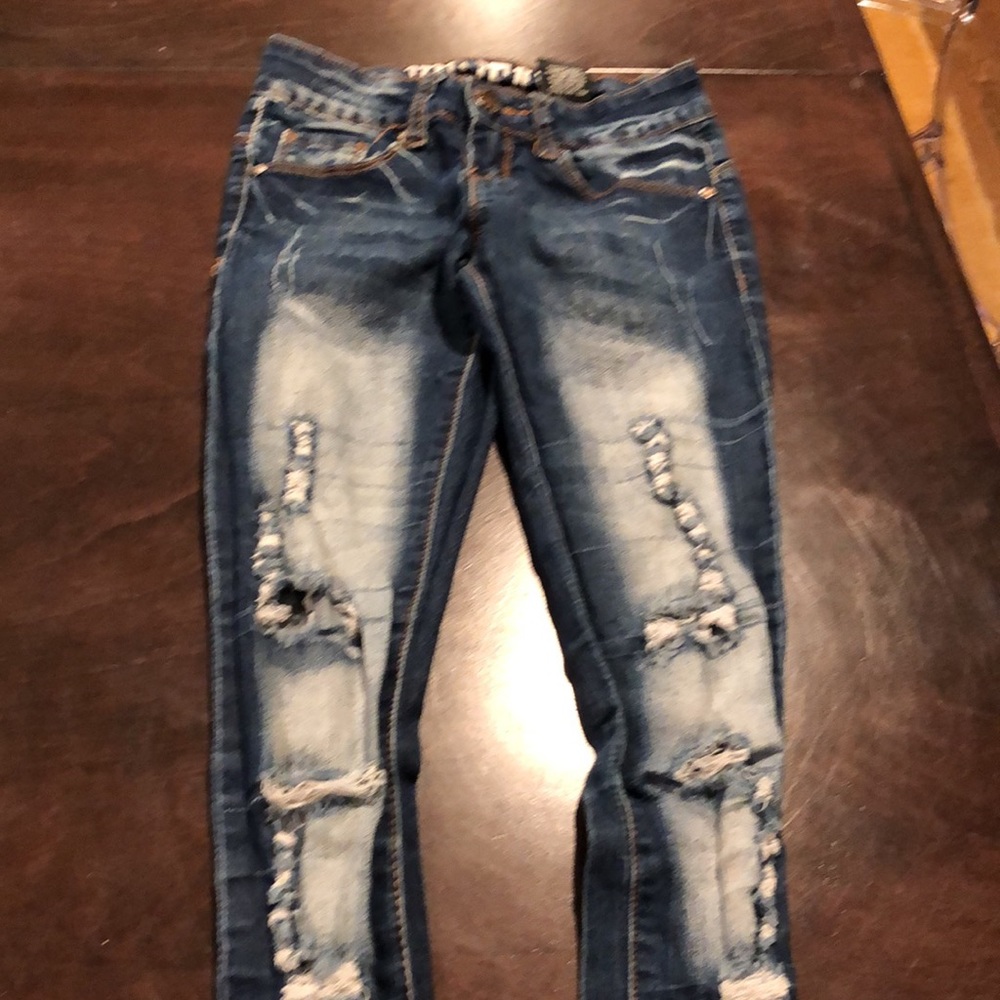 VIP JEANS 👖 - Picture 3 of 16